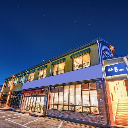 Gangneung Raon Pension 外观 照片